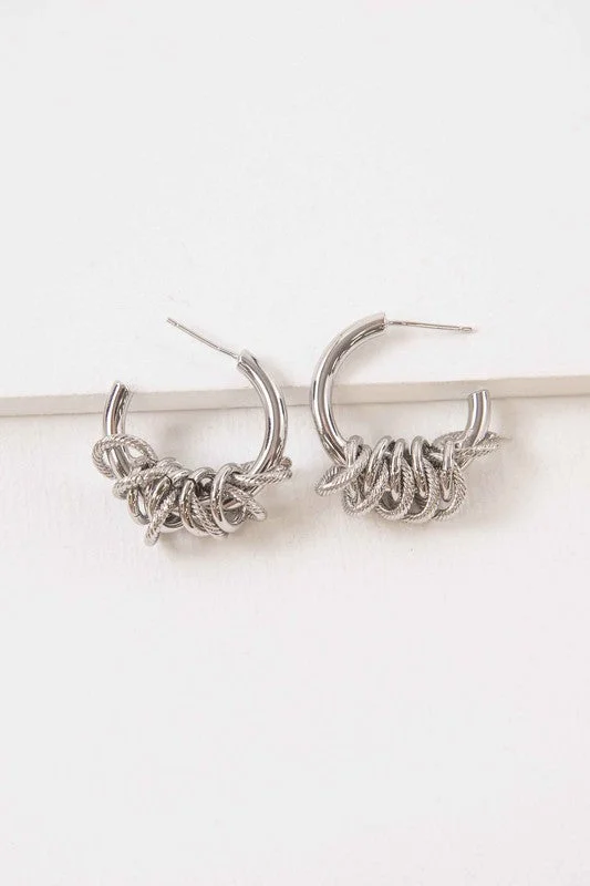 Romantic Heart-Shaped Jewelry For Special Gifts HGA Clank Silver Hoop Earrings