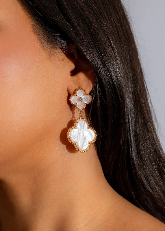 Fleur Drop Earrings White