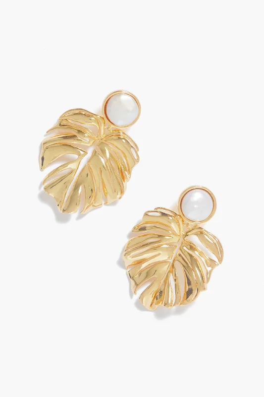 High-End Sparkle, Low-End Prices – Jewelry Sale Live Lux Palm Pearl Earrings