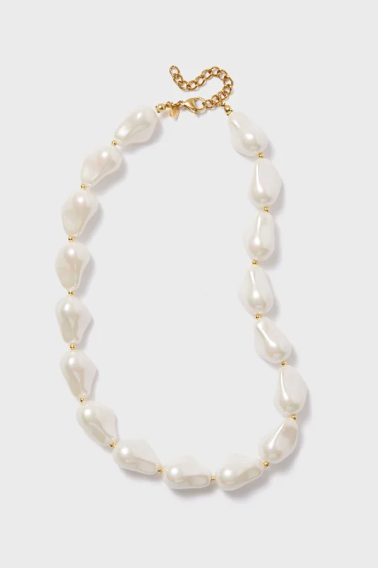 Pearl Liz Necklace