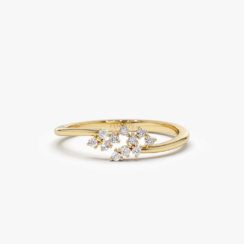 Personalized Engraved Jewelry For Meaningful Gifts 14k Mini Cluster Diamond Ring