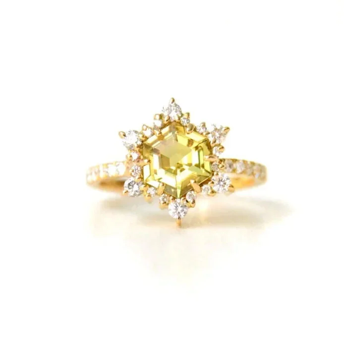 Shop Stylish Jewelry Now And Save Big Piyali 18K Gold Ring w. Sapphire & Diamonds