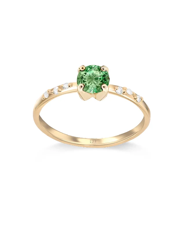 Timeless Beauty, Unbeatable Deals – Jewelry Sale On Your Way N°10 18K Gold Ring w. Tsavorite & Diamonds