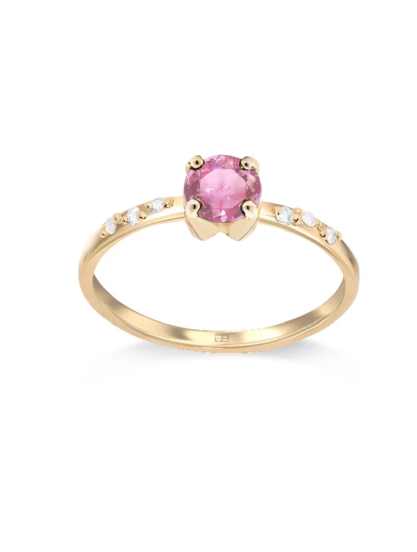 Get Ready To Sparkle – Special Jewelry Discounts Your Way N°14 18K Gold Ring w. Topaz & Diamonds