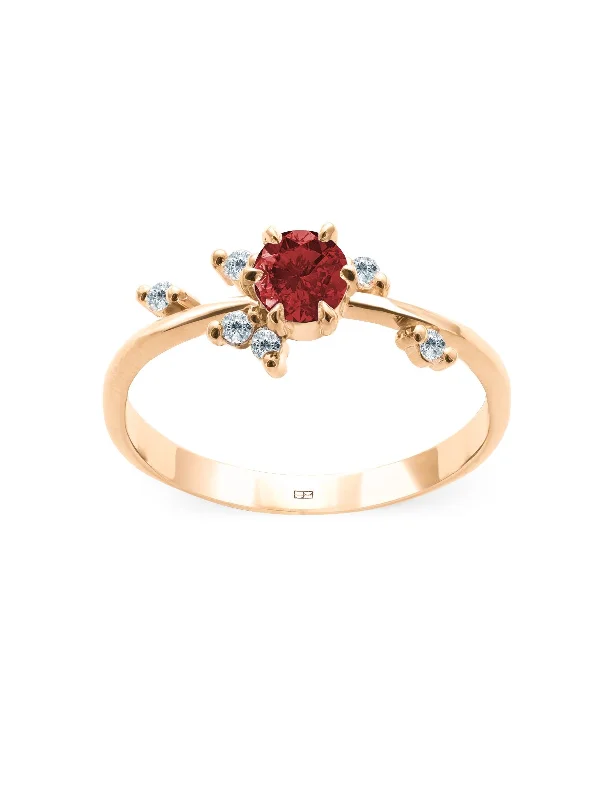 Best Jewelry Sale – Shop Exclusive Designs Now Your Way N°6 18K Gold Ring w. Garnet & Diamonds