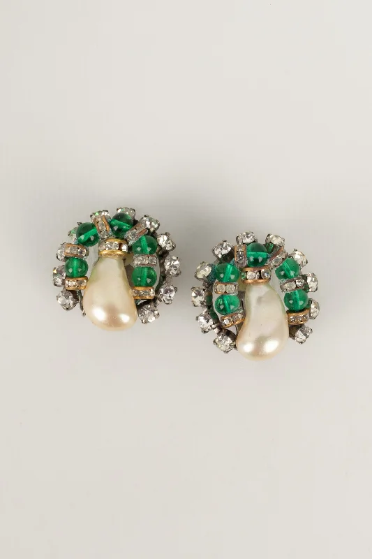 Unmissable Jewelry Sale – Shop Before It's Too Late Boucles d'oreilles anciennes Chanel Unmissable Jewelry Sale – Shop Before It's Too Late Boucles d'oreilles anciennes Chanel