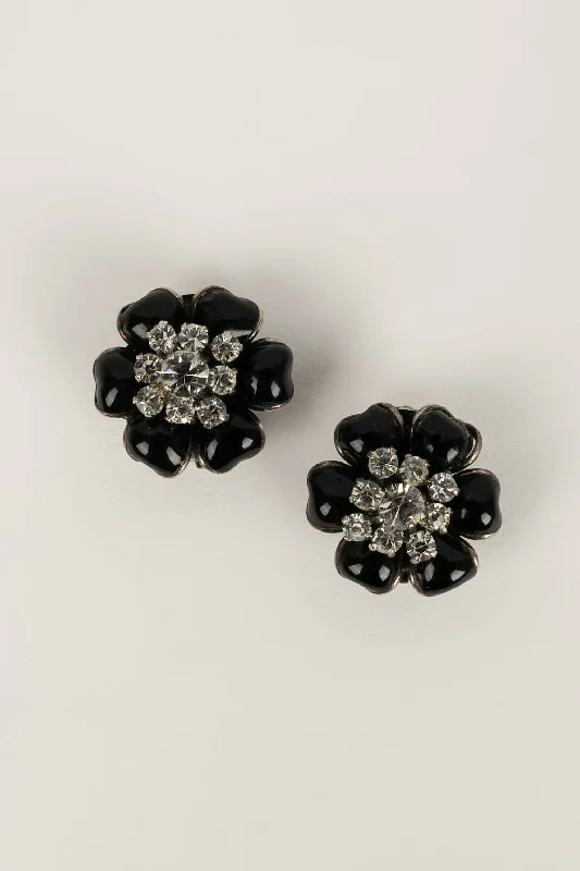 Save On Luxury Jewelry Pieces – Limited-Time Offers Boucles d'oreilles camélias Chanel