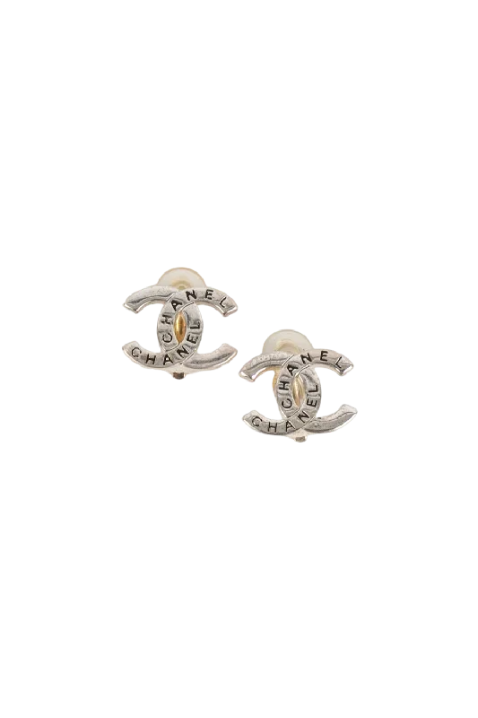 High-End Jewelry, Now More Affordable Than Ever Boucles d'oreilles cc Chanel