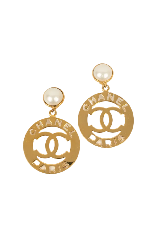 Sparkle For Less – Shop Our Limited-Time Jewelry Deals Boucles d'oreilles Chanel