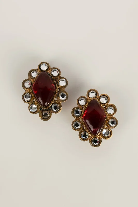 Stunning Jewelry At Even More Stunning Prices Boucles d'oreilles Chanel