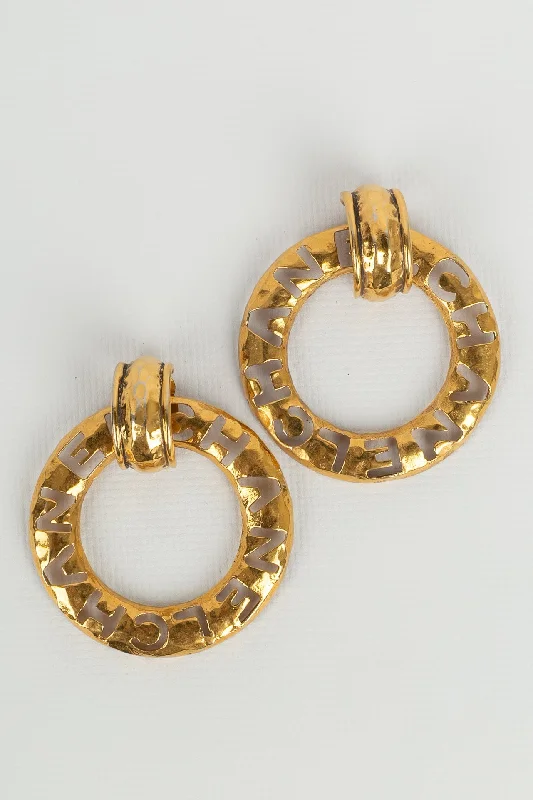 Glamorous Jewelry, Glamorous Deals – Shop Now Boucles d'oreilles Chanel