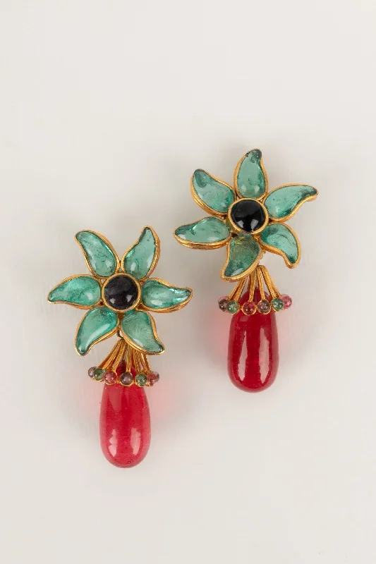 Stunning Jewelry Pieces At The Lowest Prices Ever Boucles d'oreilles Chanel