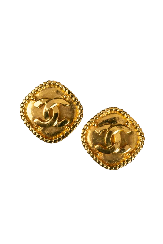 Shop Signature Jewelry Styles At Exclusive Prices Boucles d'oreilles Chanel