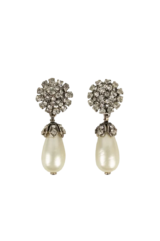 Get The Jewelry You Love At A Price You Love Boucles d'oreilles Chanel