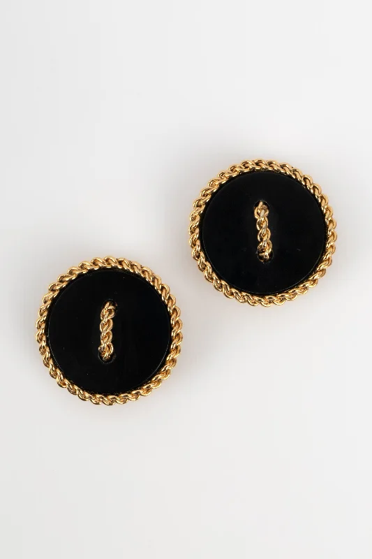 Timeless Elegance Now At Special Discounts Boucles d'oreilles Chanel