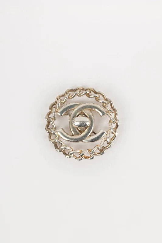 Broche tourniquet Chanel 1997