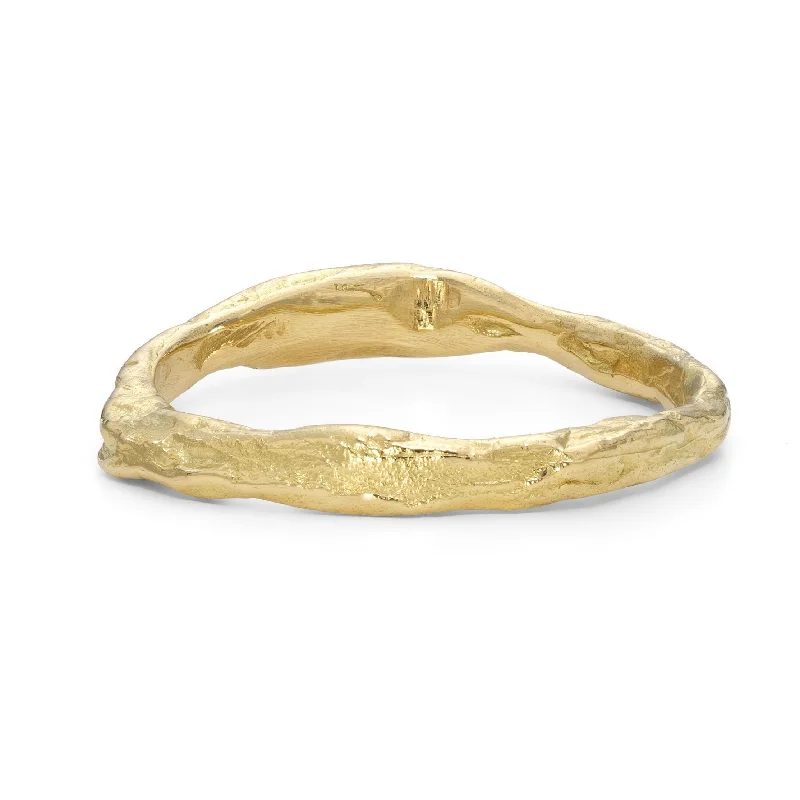 Craggy Fine Ring 18ct Gold