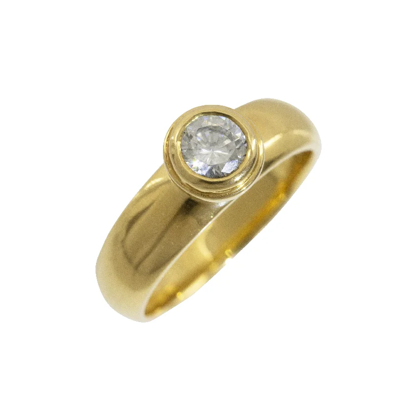 Shop Fine Jewelry With Amazing Deals Diamond solitaire in 18ct Yellow gold