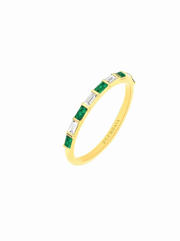 Get Ready To Sparkle – Special Jewelry Discounts Emerald Serenity 14K Gold Ring