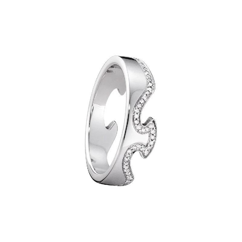 Flash Sale On Stunning Jewelry – Limited Stock Available Fusion End 18K White Gold Ring w. Diamonds