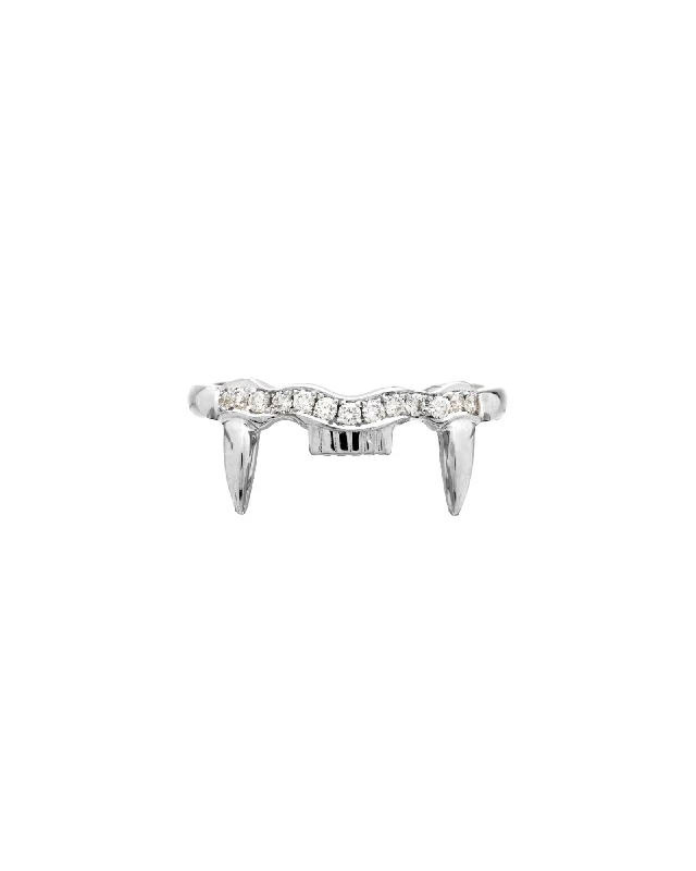 Big Discounts On Elegant Jewelry Collections Jaw Upper 18K Whitegold Ring w. Lab-Grown Diamond Big Discounts On Elegant Jewelry Collections Jaw Upper 18K Whitegold Ring w. Lab-Grown Diamond