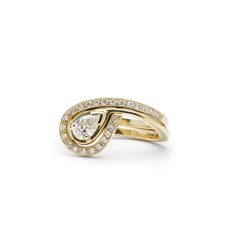 Bestselling Jewelry Now On Sale – Elevate Your Look Curiosity 18K Gold, Whitegold or Rosegold Rings w. Diamonds Bestselling Jewelry Now On Sale – Elevate Your Look Curiosity 18K Gold, Whitegold or Rosegold Rings w. Diamonds