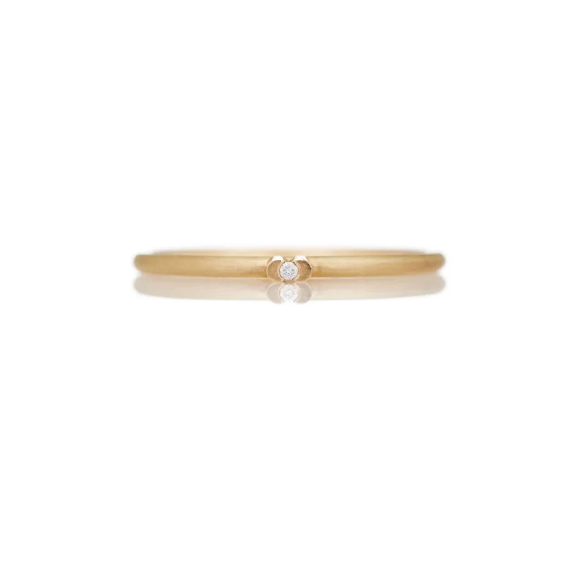 Elegant Necklaces And Bracelets At Limited-Time Offers MIST Diamond Cocktail 14K Gold Ring w. Diamond