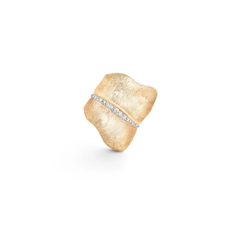 Exclusive Savings On Timeless Jewelry Pieces Large Leaves 18K Gold Ring w. Diamonds