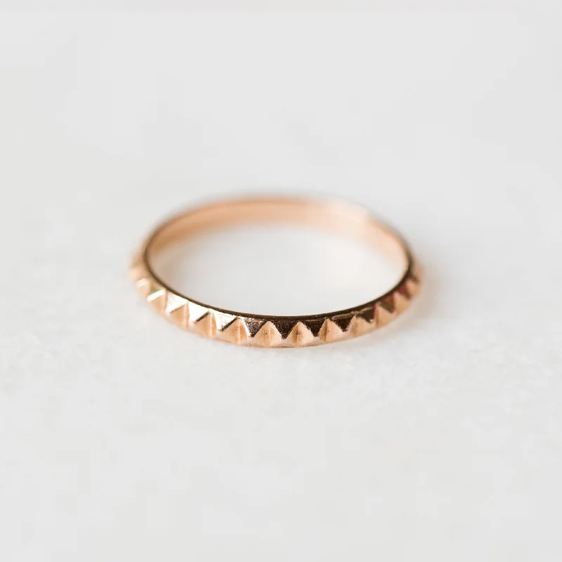 Spiked Eternity Ring | 14-Karat