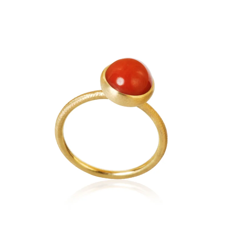 Shop Trending Jewelry With Exclusive Savings Small Pacific 18K Gold Ring w. Coral