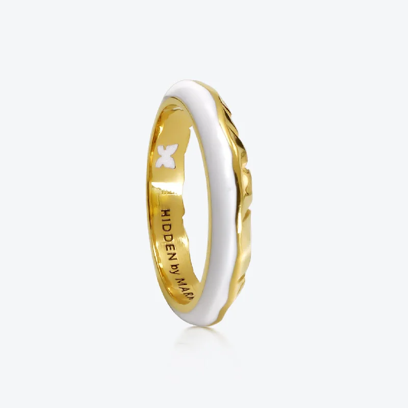 A.Iceberg 18K Gold Ring w. White enamel