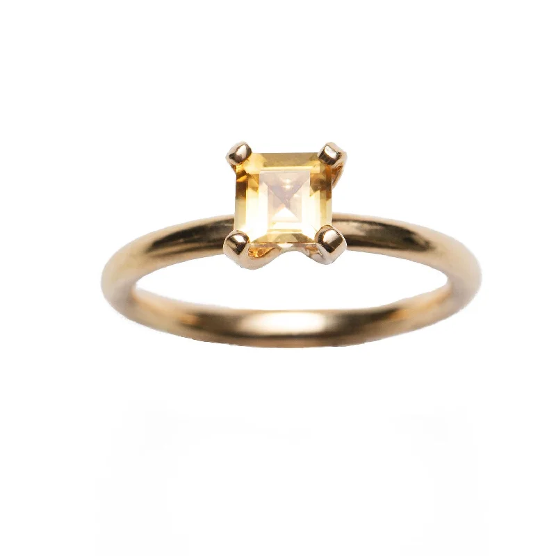 Adjustable Charm Bracelets For A Perfect Fit Petit Ingrid Ring Gold, Yellow