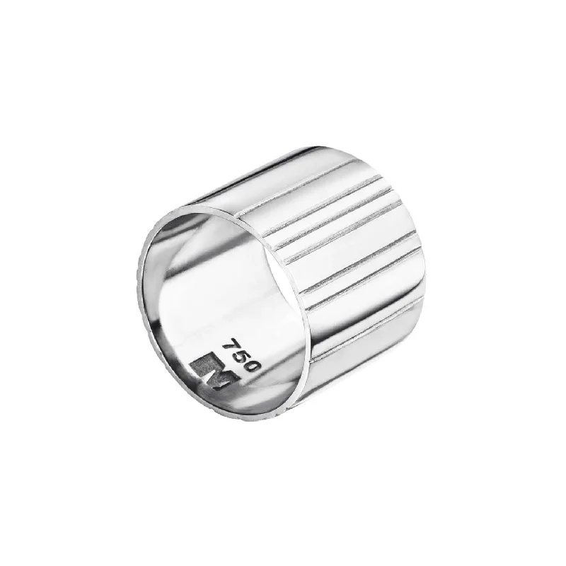 Dazzling Deals On Necklaces, Bracelets, And More Wild Lines 18K Gold Ring