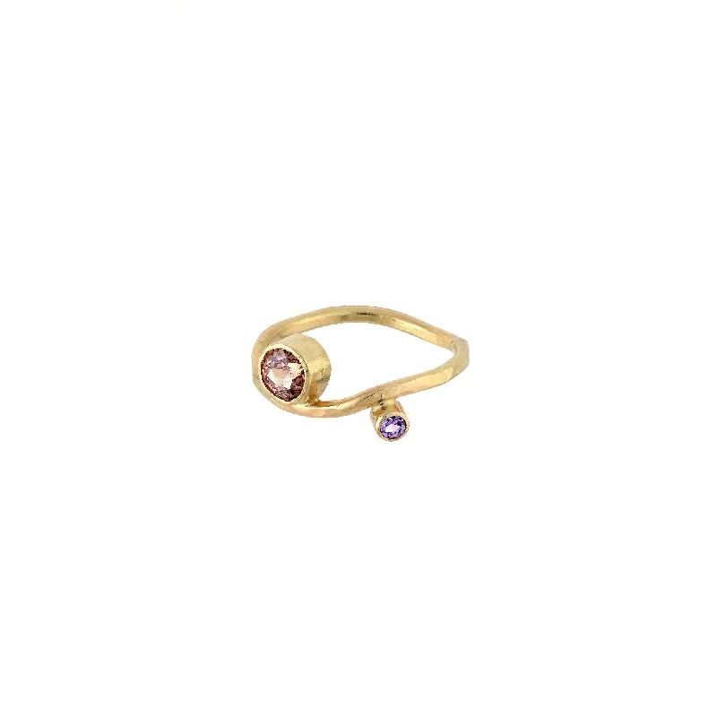 Personalized Engraved Jewelry For Meaningful Gifts Jumbo Tiaré 18K Gold Ring w. Sapphires