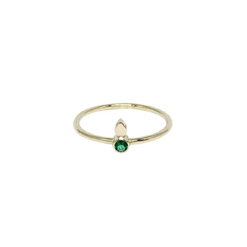 Dainty And Elegant Jewelry Now At Reduced Prices Tears 14K Gold Ring w. Emerald