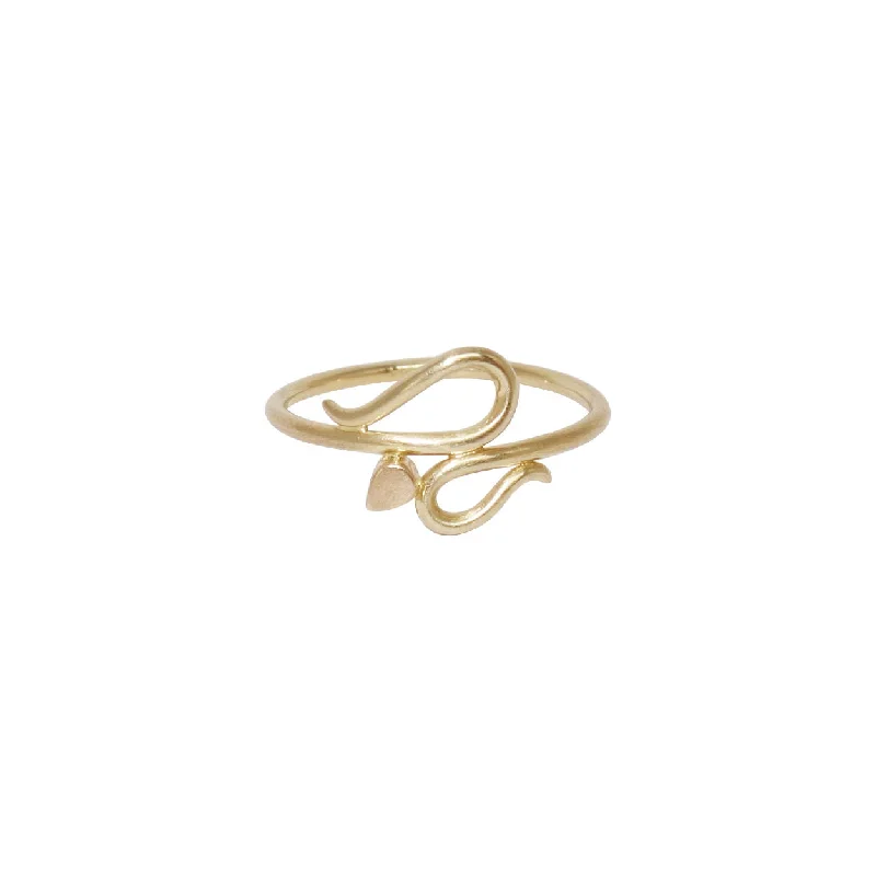 Elevate Your Outfit With Discounted Statement Jewelry Serpentine X 14K Gold Ring