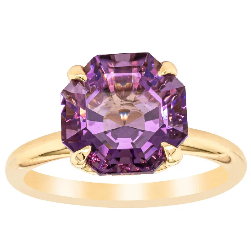 Shop Modern Jewelry Collections With Exclusive Discounts 18ct Yellow Gold Amethyst Octavia Ring