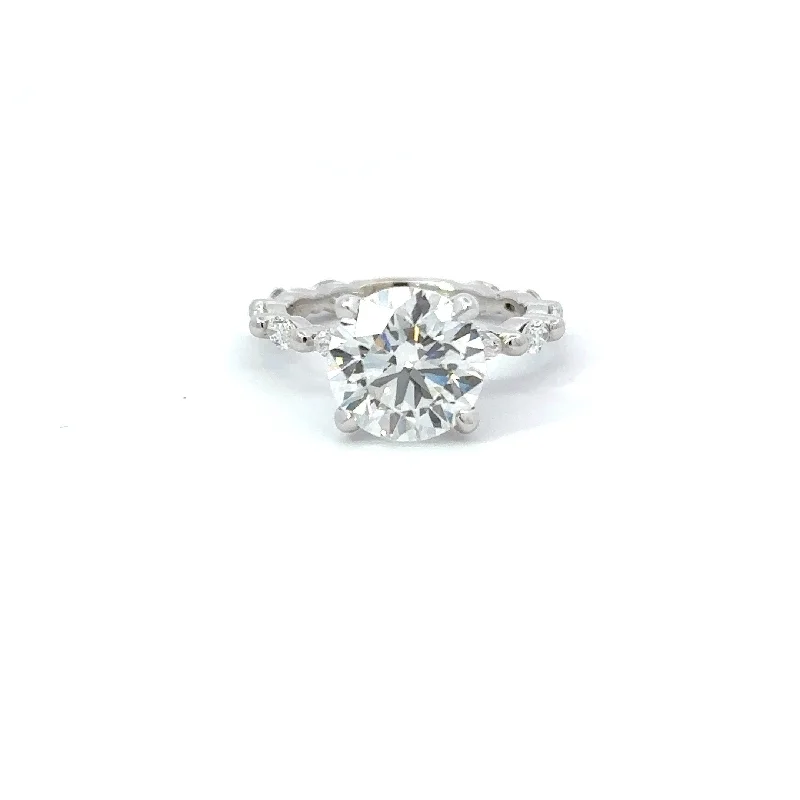 Save On Luxury Jewelry Pieces – Limited-Time Offers 3.04 Round Lab Grown Diamond Engagement Ring with Hidden Halo