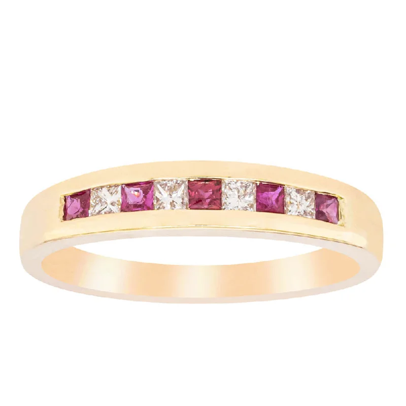 Exclusive Jewelry Markdowns – Limited-Time Offer 9ct Yellow Gold Ruby & Diamond Ring