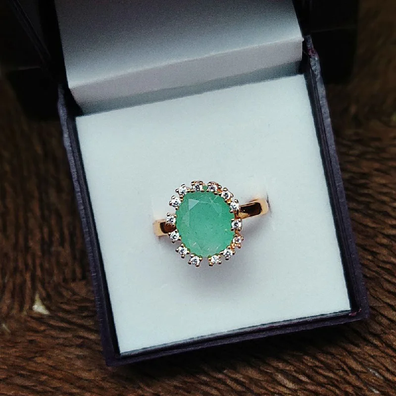 Fashion-Forward Geometric Jewelry For Contemporary Style Aamrapali Gold Plated Austrian Stone Ring Fashion-Forward Geometric Jewelry For Contemporary Style Aamrapali Gold Plated Austrian Stone Ring