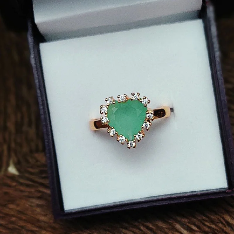 Elegant Rose Gold Jewelry For A Stylish Touch Aamrapali Gold Plated Austrian Stone Ring Elegant Rose Gold Jewelry For A Stylish Touch Aamrapali Gold Plated Austrian Stone Ring