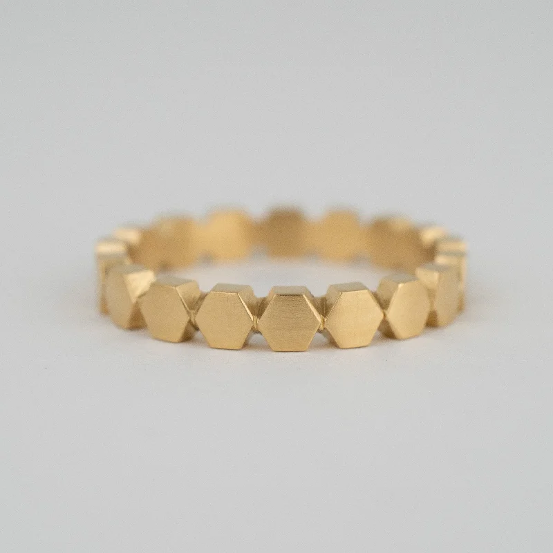 High-End Sparkle, Low-End Prices – Jewelry Sale Live Kikko Eternity Band