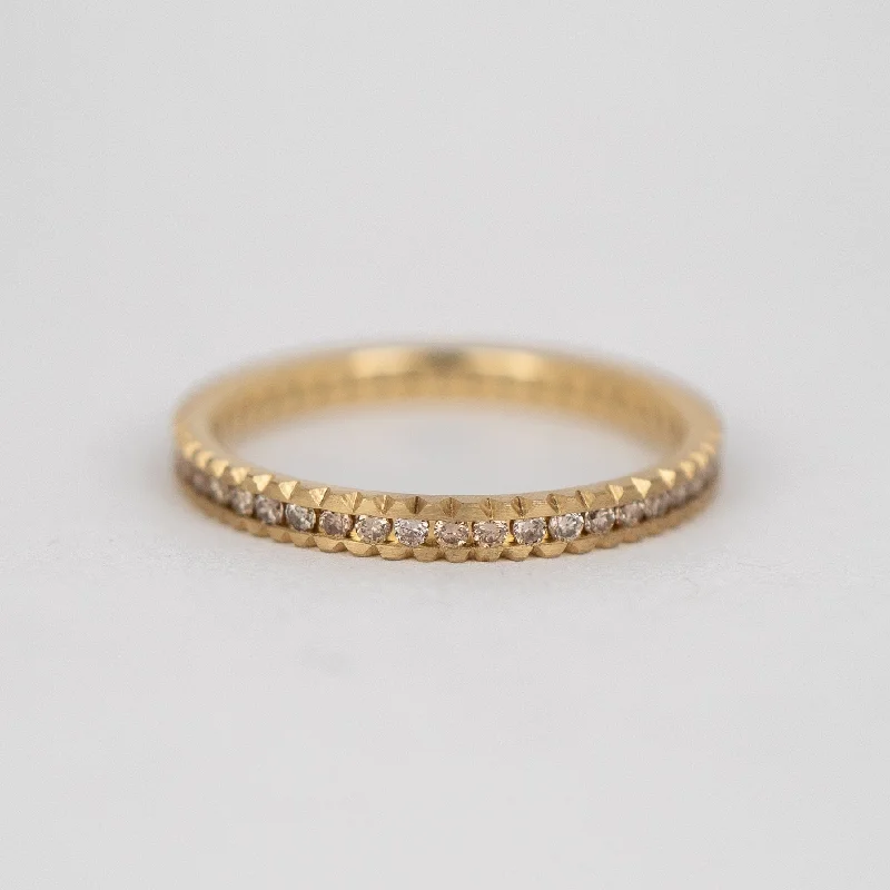Chic And Stylish Jewelry At Exclusive Prices Champagne Diamond Ratio Band