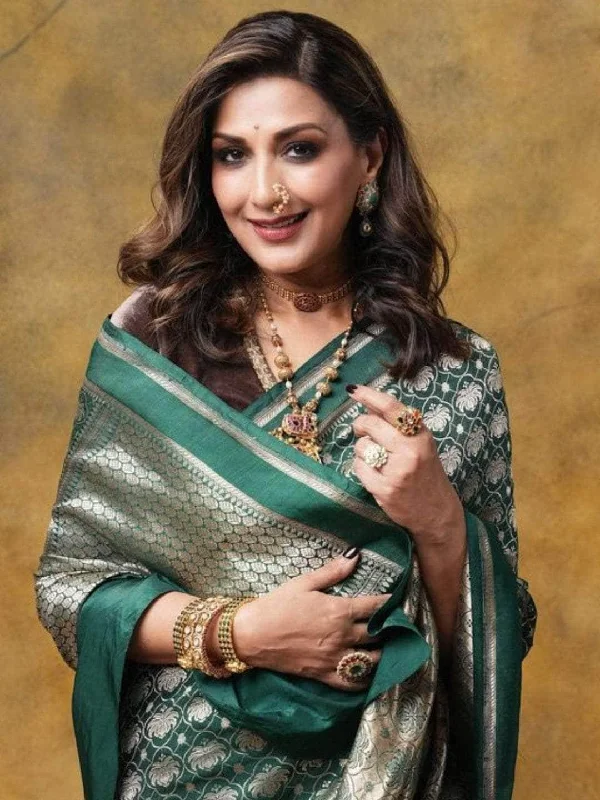 Elevate Your Outfit With Discounted Statement Jewelry Sonali Bendre In Multi Color Lotus Ring Elevate Your Outfit With Discounted Statement Jewelry Sonali Bendre In Multi Color Lotus Ring