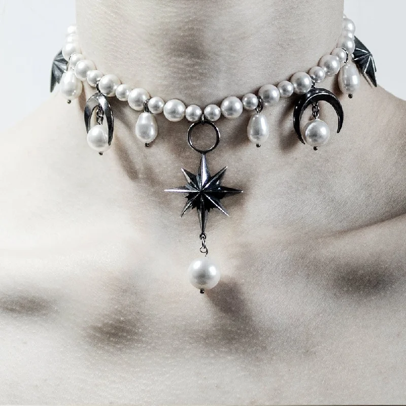 Luxury Jewelry At Unbeatable Discounts Éclipse Lunaire choker