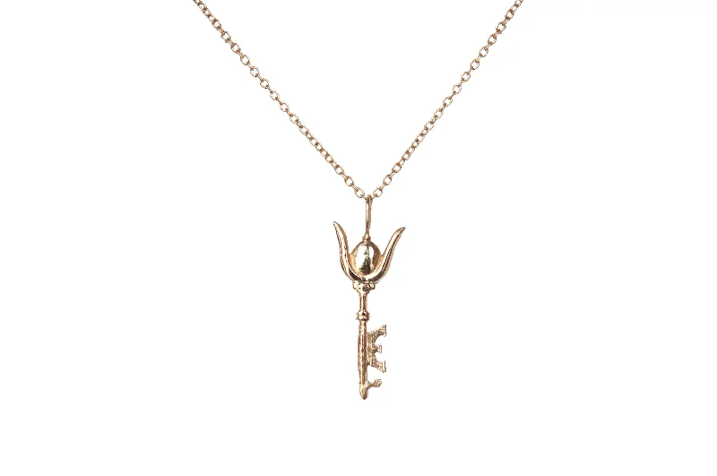 Big Discounts On Elegant Jewelry Collections Exclusive! High Priestess Key