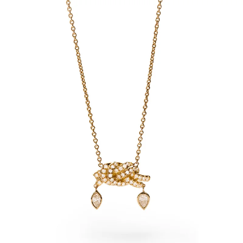 Exclusive Jewelry Sale – Grab Timeless Pieces Now Geisha Necklace