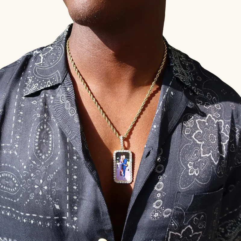 Jewelry Sale Bonanza – Grab Your Sparkle Now Men's Rectangular Picture Necklace