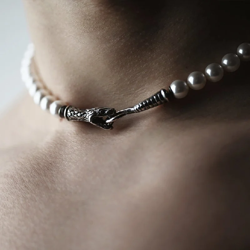 Gorgeous Jewelry, Limited-Time Savings Ophidian choker