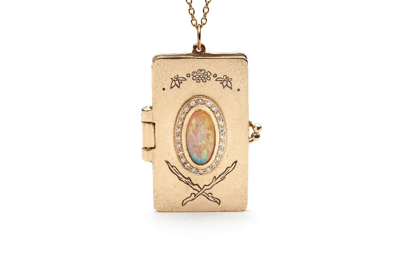 Affordable Luxury Jewelry For Every Occasion Woodland Cathedral Locket